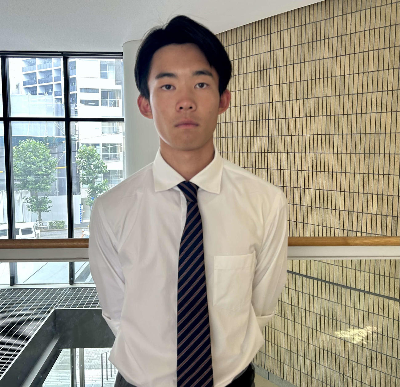 連合チームで夏を戦う国際・西岡大佑主将（撮影・黒須亮）