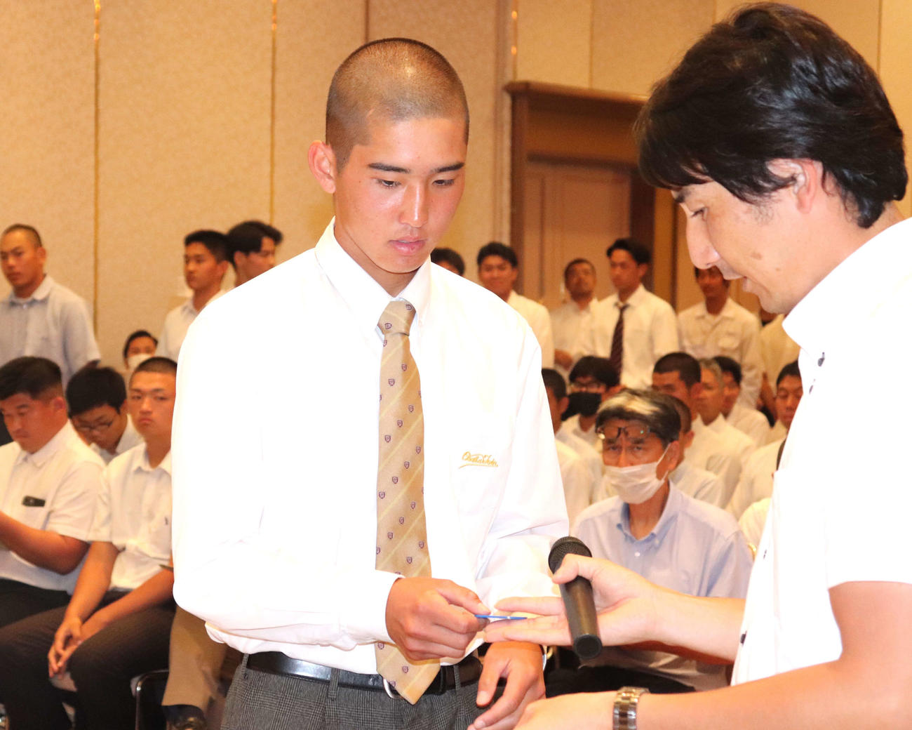 大阪大会抽選会に出席した、大阪桐蔭の宮本真司郎主将（3年）