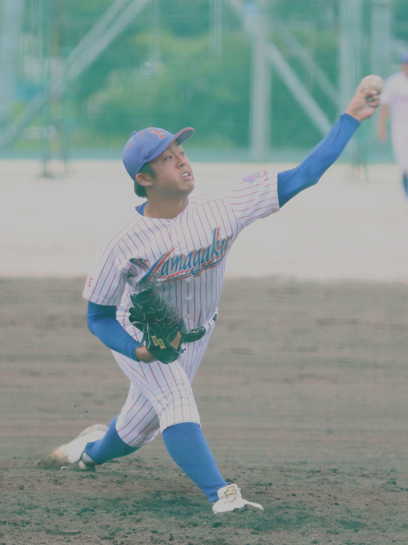 八千代松陰対山村学園　練習試合に登板し、力投する山村学園・西川（撮影・野見山拓樹）
