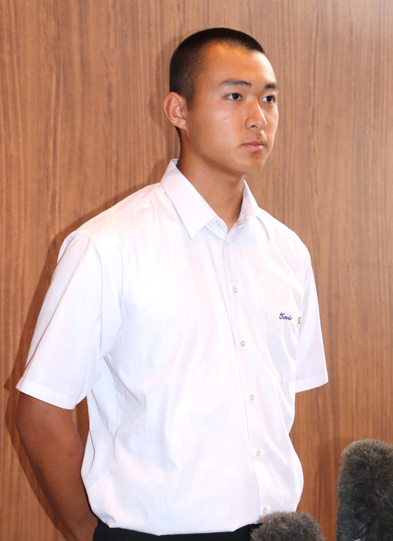 抽選会に出席した、天理・大谷（3年）（撮影・中島麗）