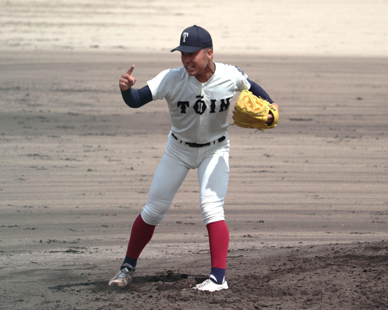 創志学園との練習試合で先発した、大阪桐蔭・中野大虎投手（2年）（撮影・中島麗）