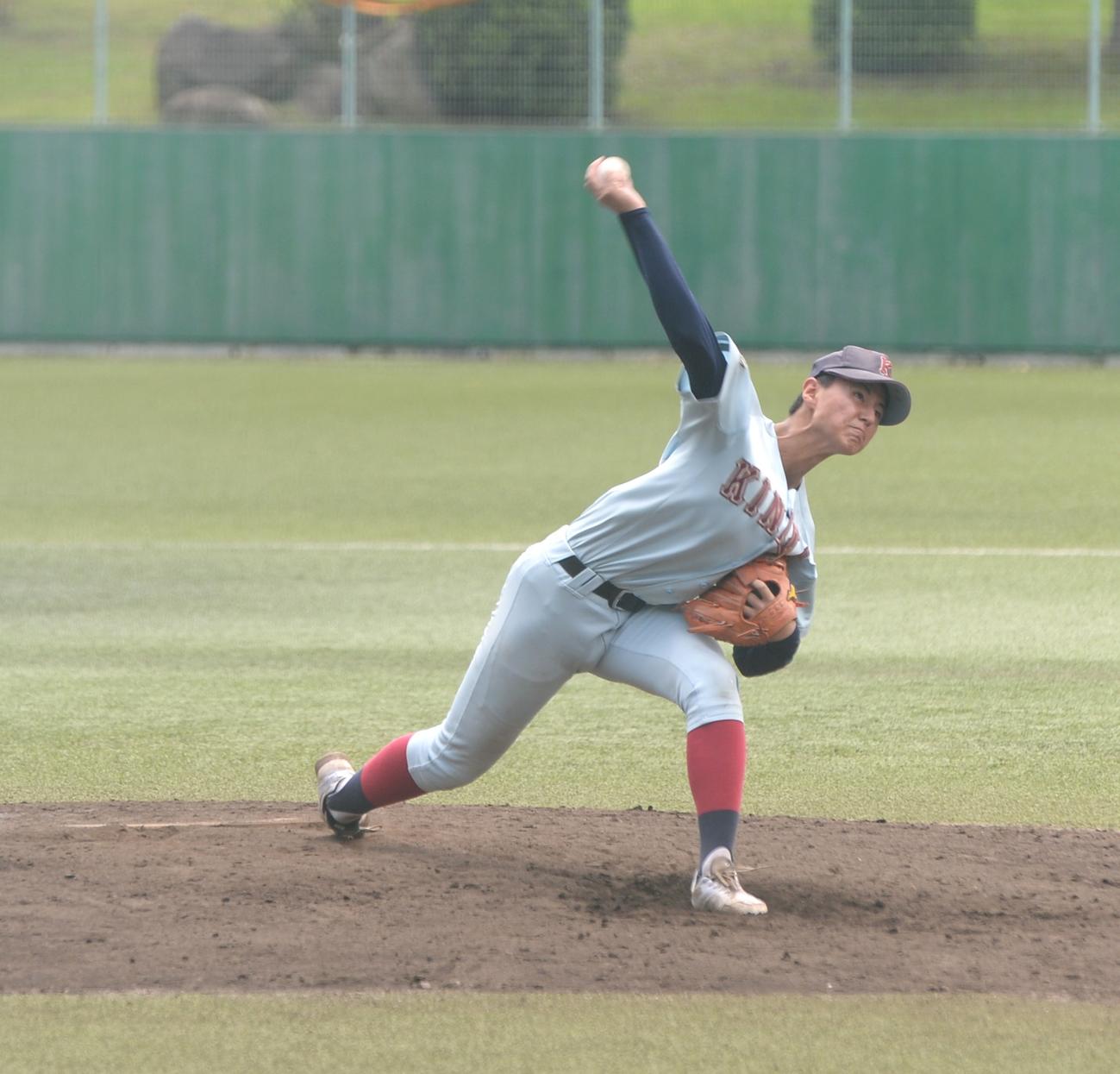 福岡魁誠戦に先発した近大福岡・田辺（撮影・佐藤究）