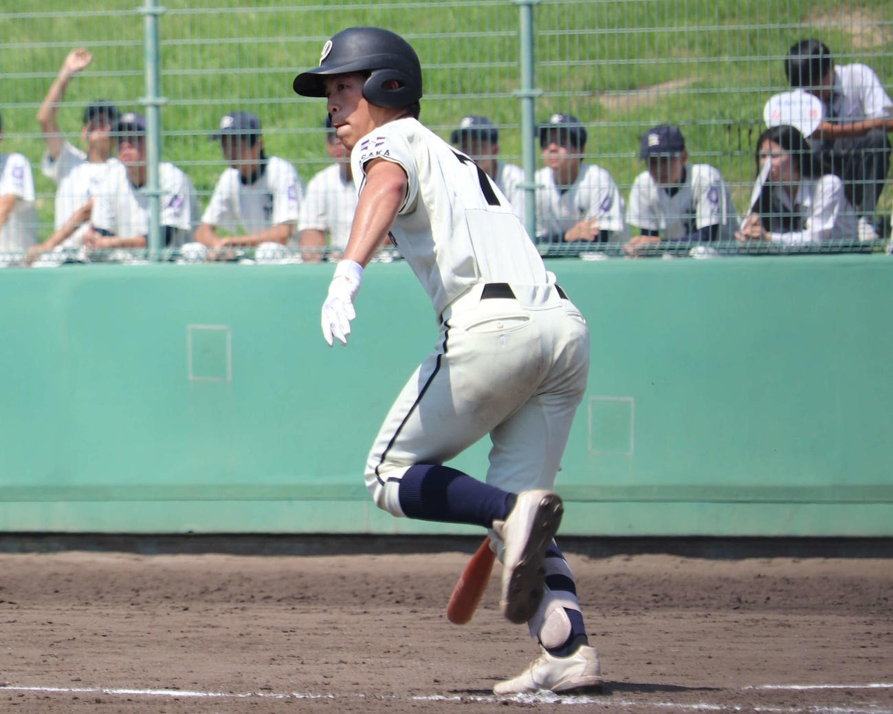 港（大阪）との初戦に出場し4回に遊邪飛を放った、背番号7で同志社香里の谷口諒外野手（2年）（撮影・中島麗）
