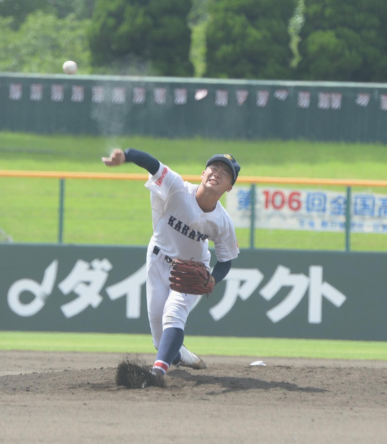 唐津東対致遠館　2番手で登板した唐津東・坂口（撮影・佐藤究）