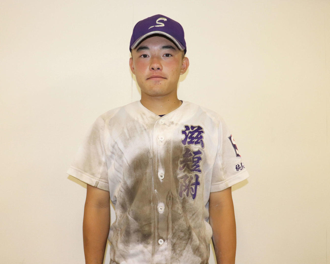 守山（滋賀）との1回戦に出場した、滋賀短大付・小橋川拓内野手（3年）（撮影・中島麗）