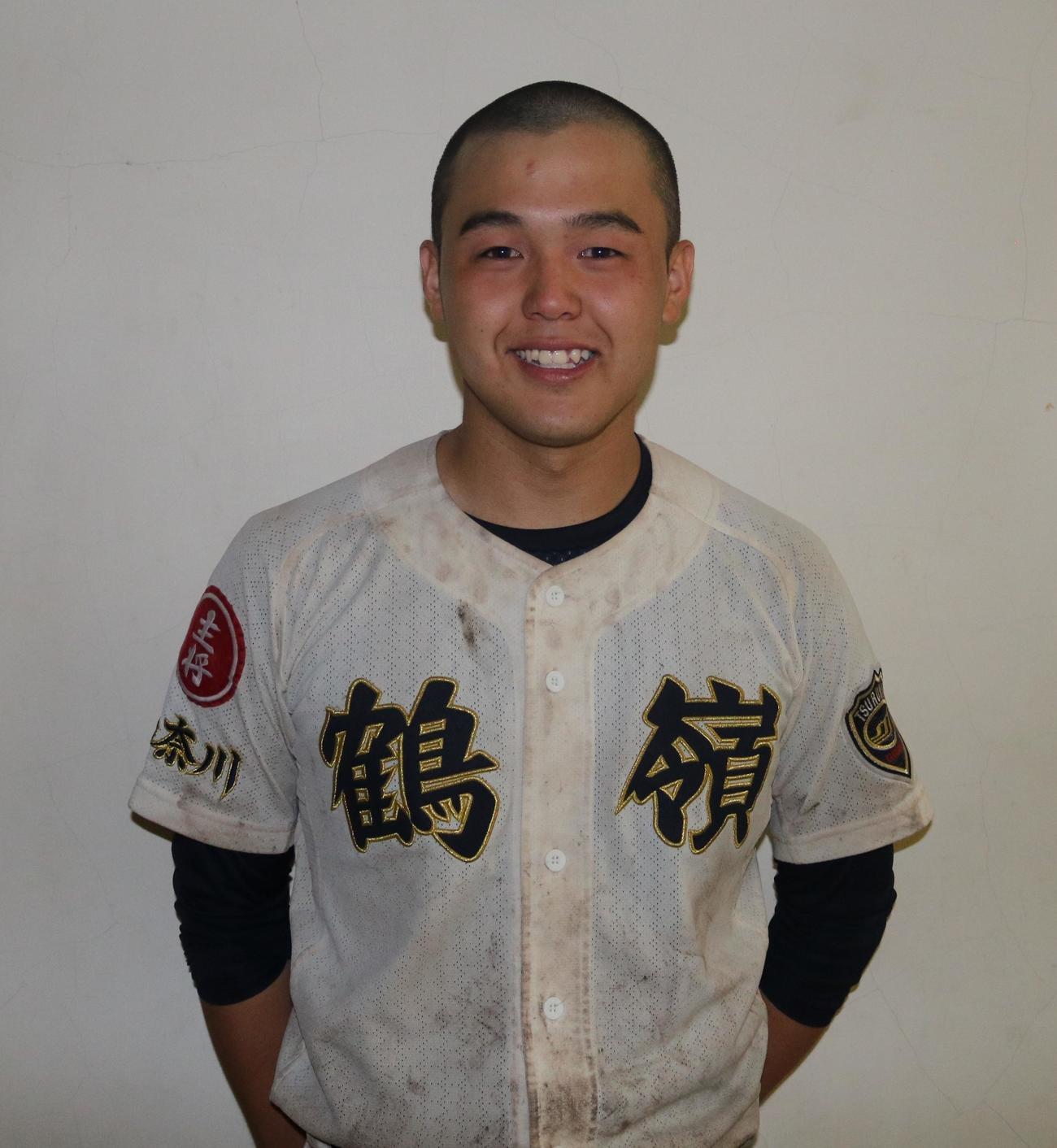 試合には敗れたが試合前日に頭を丸め、覚悟を見せた鶴嶺・猪田（撮影・深田雄智）