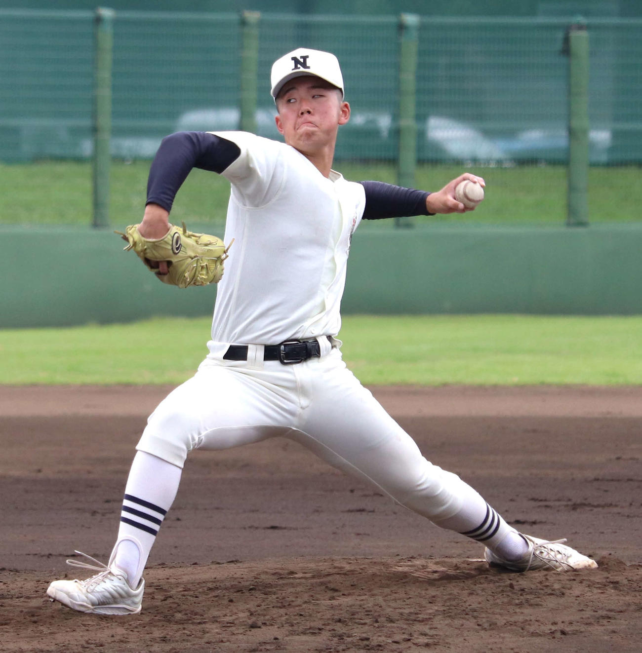 武蔵対日大三　2番手で好救援した日大三・谷亀（撮影・佐瀬百合子）