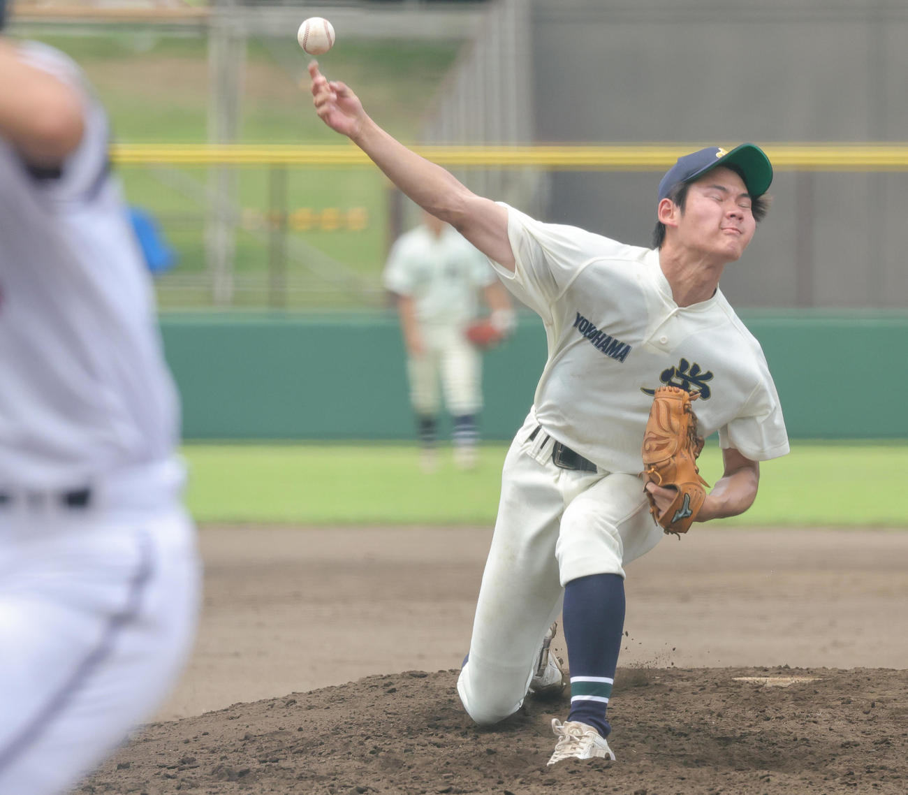 横浜栄対桐光学園　横浜栄先発の本多（撮影・野上伸悟）