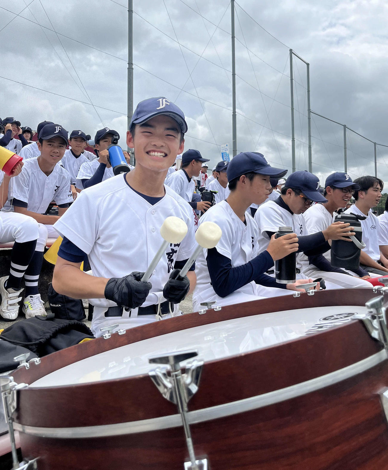 福岡対自由ヶ丘　最後の夏を応援でやりきった福岡・畑尾（撮影・鬼束羽瑠菜）