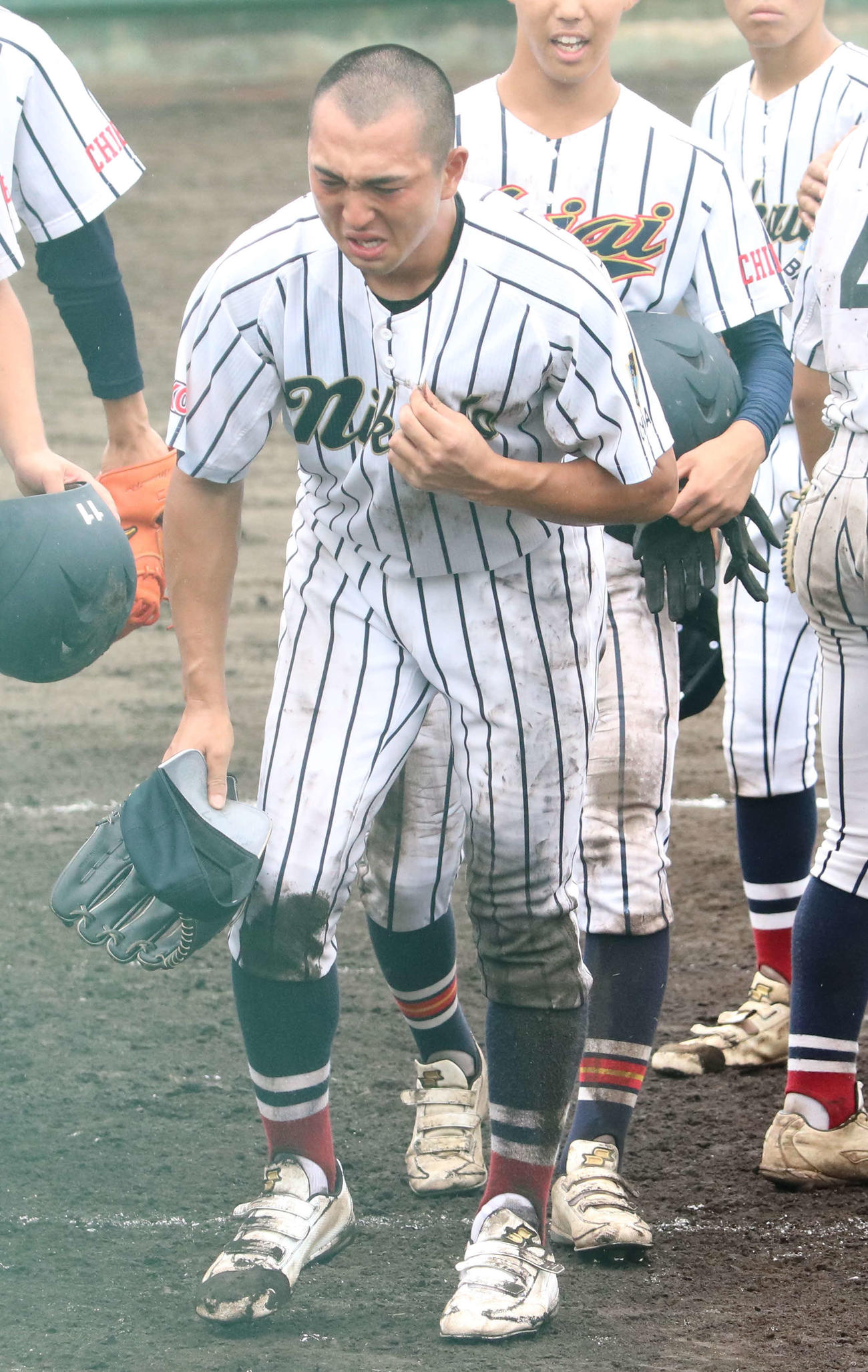 我孫子二階堂対千葉敬愛　試合に敗れ、涙を流す我孫子二階堂・神谷（撮影・水谷京裕）