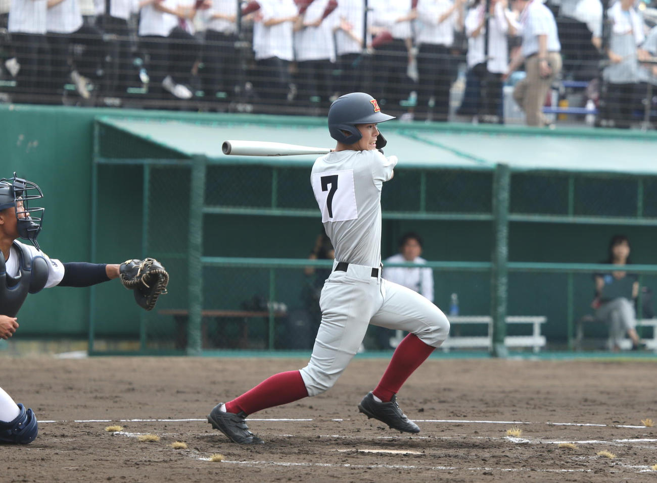 札幌光星対北海　3回裏札幌光星無死満塁、5番片倉は逆転の右前2点適時打を放つ（撮影・中島洋尚）