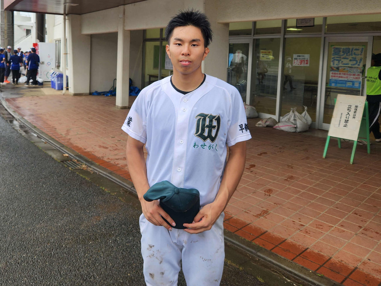 敗戦にも、2年半の高校野球の成長に満足げな表情を浮かべる、わせがく・黒川（撮影・保坂淑子）