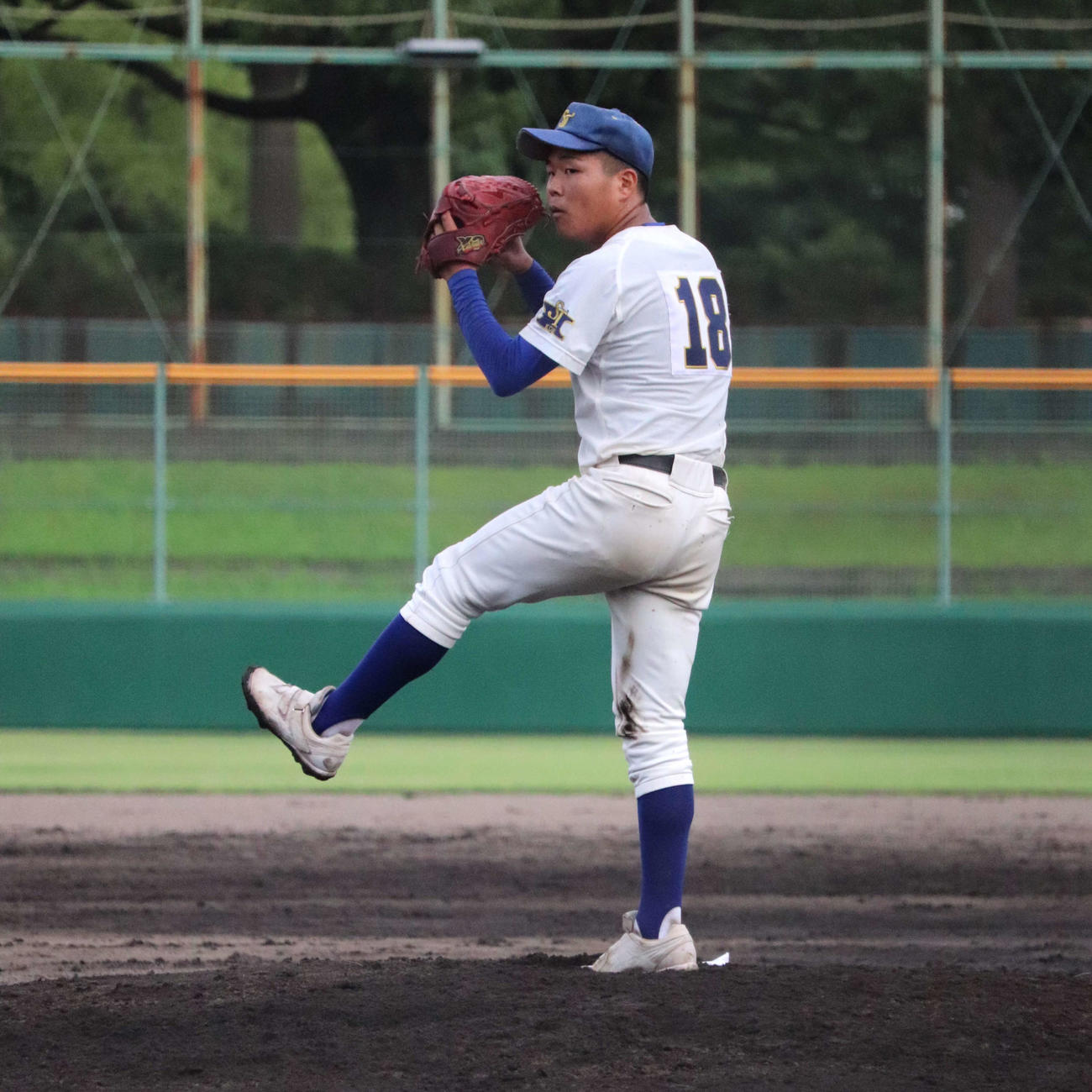 淡路戦の9回から登板した、科学技術・芝（3年）