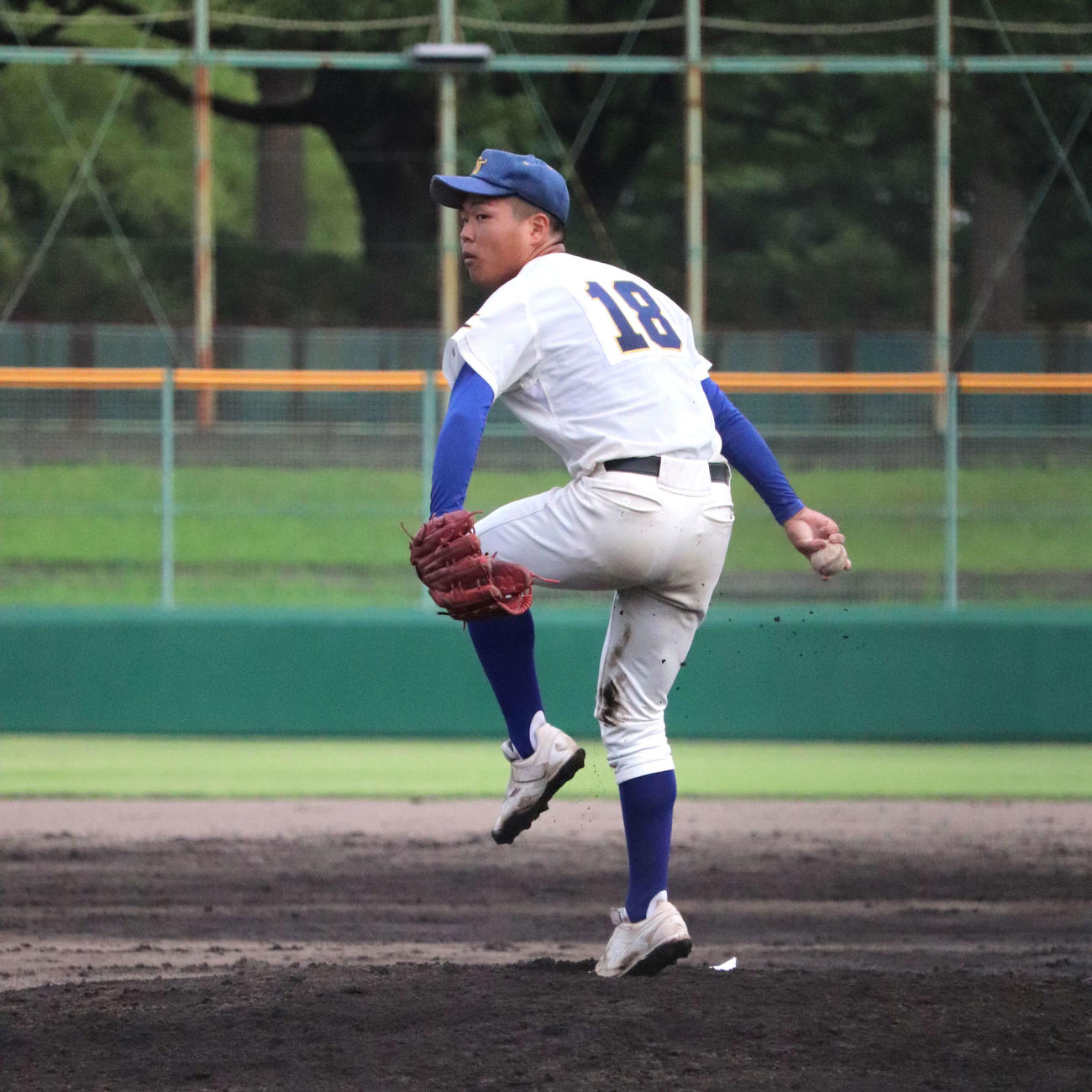 淡路戦の9回から登板した、科学技術・芝（3年）