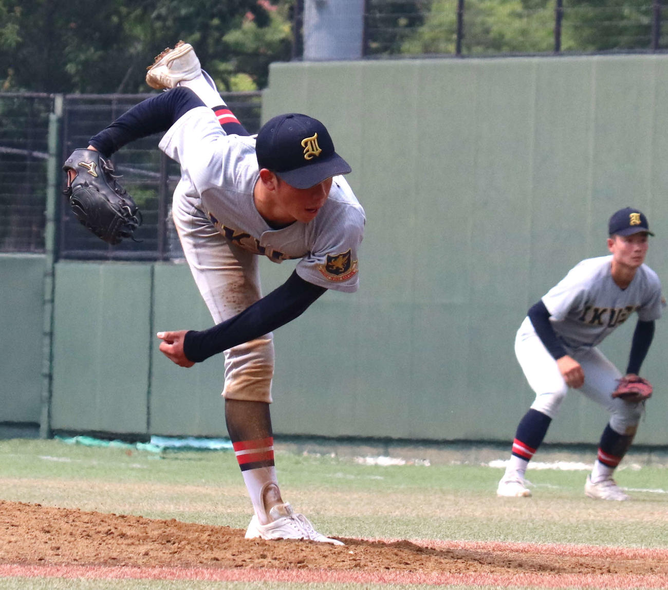 仙台育英対松島　力投する仙台育英先発の武藤（撮影・黒須亮）　