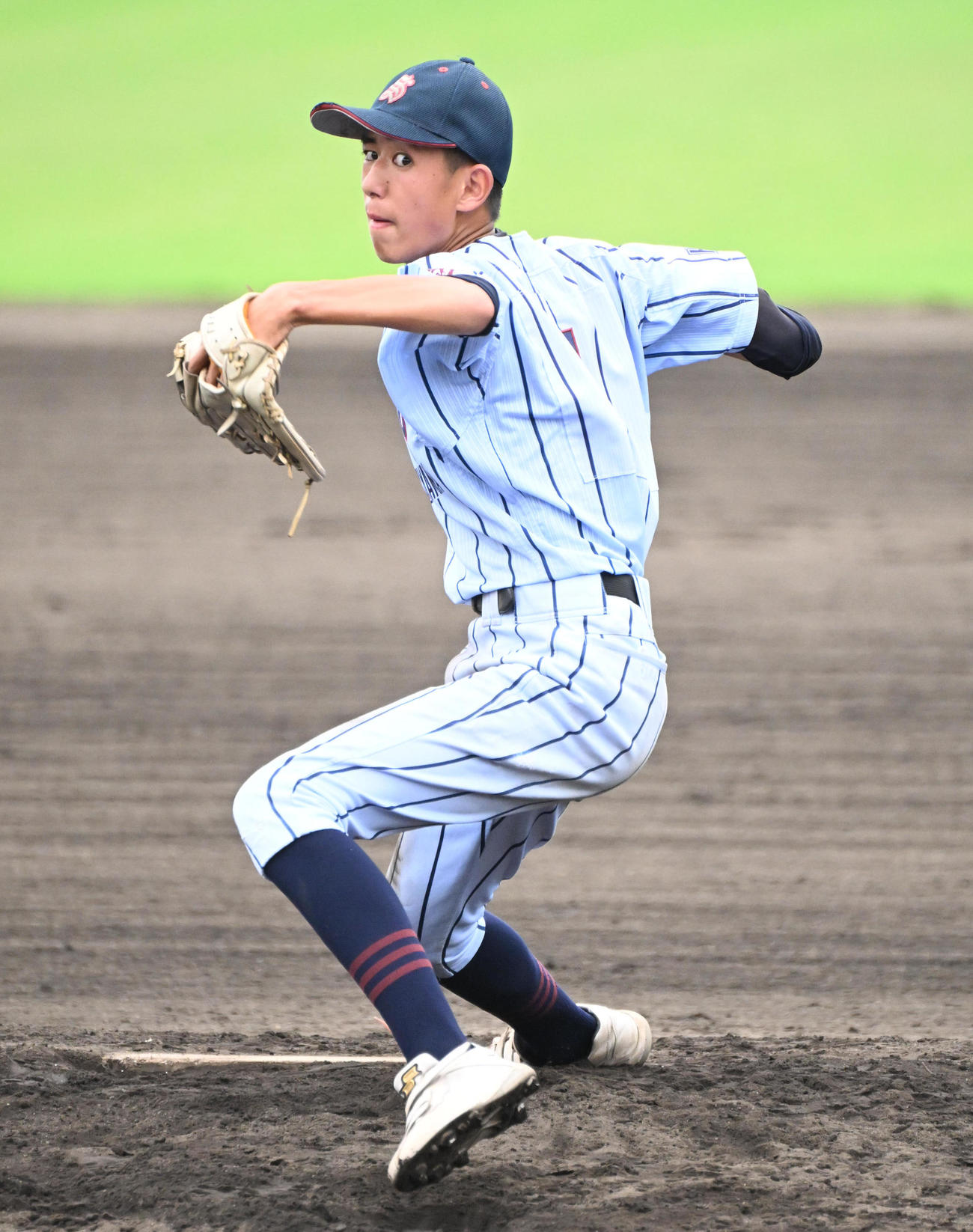 伊川谷対篠山産　篠山産先発の波部仁奈（撮影・石井愛子）