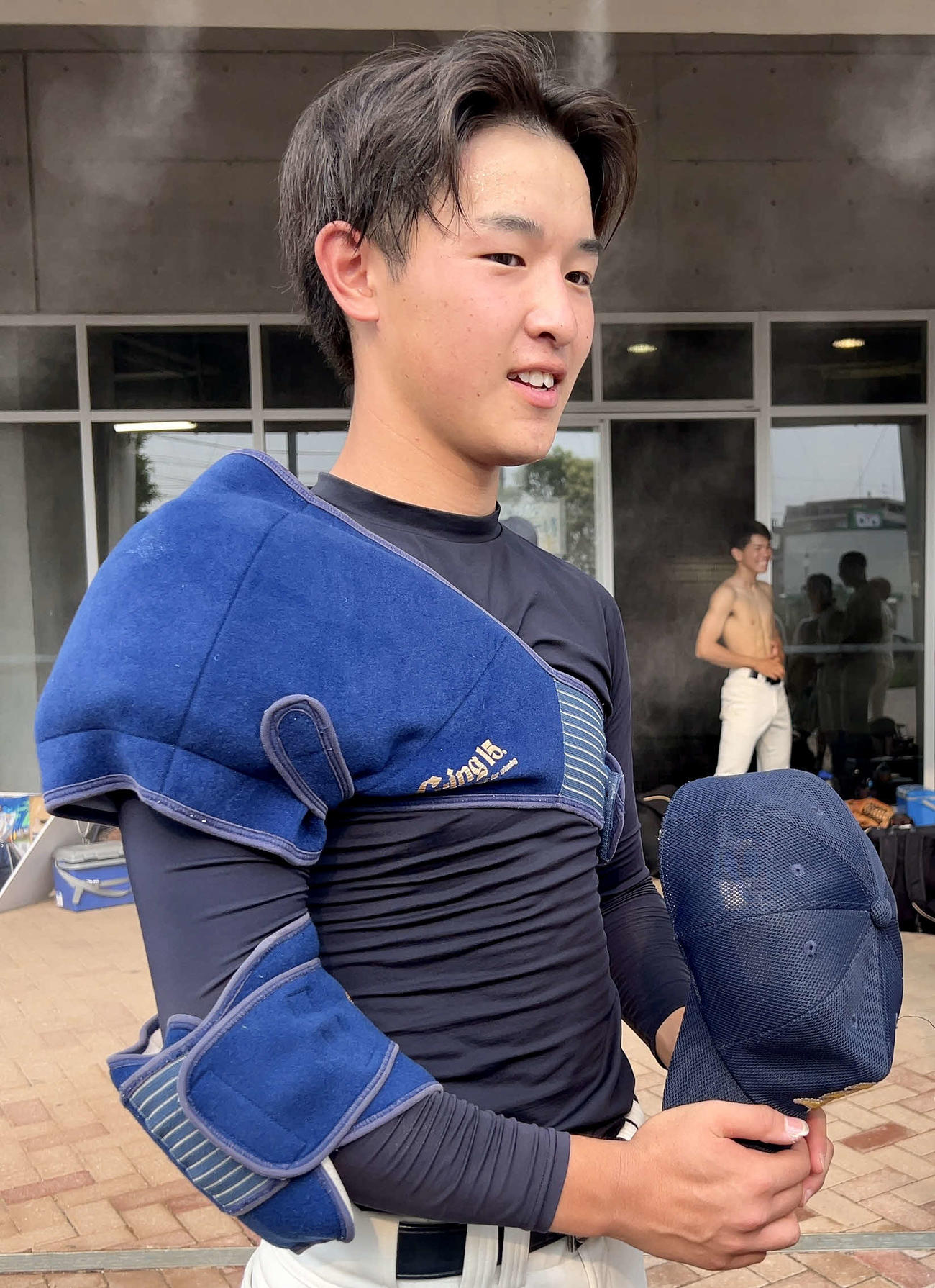 石巻対仙台城南　完封勝利をあげた石巻・今野（撮影・黒須亮）　
