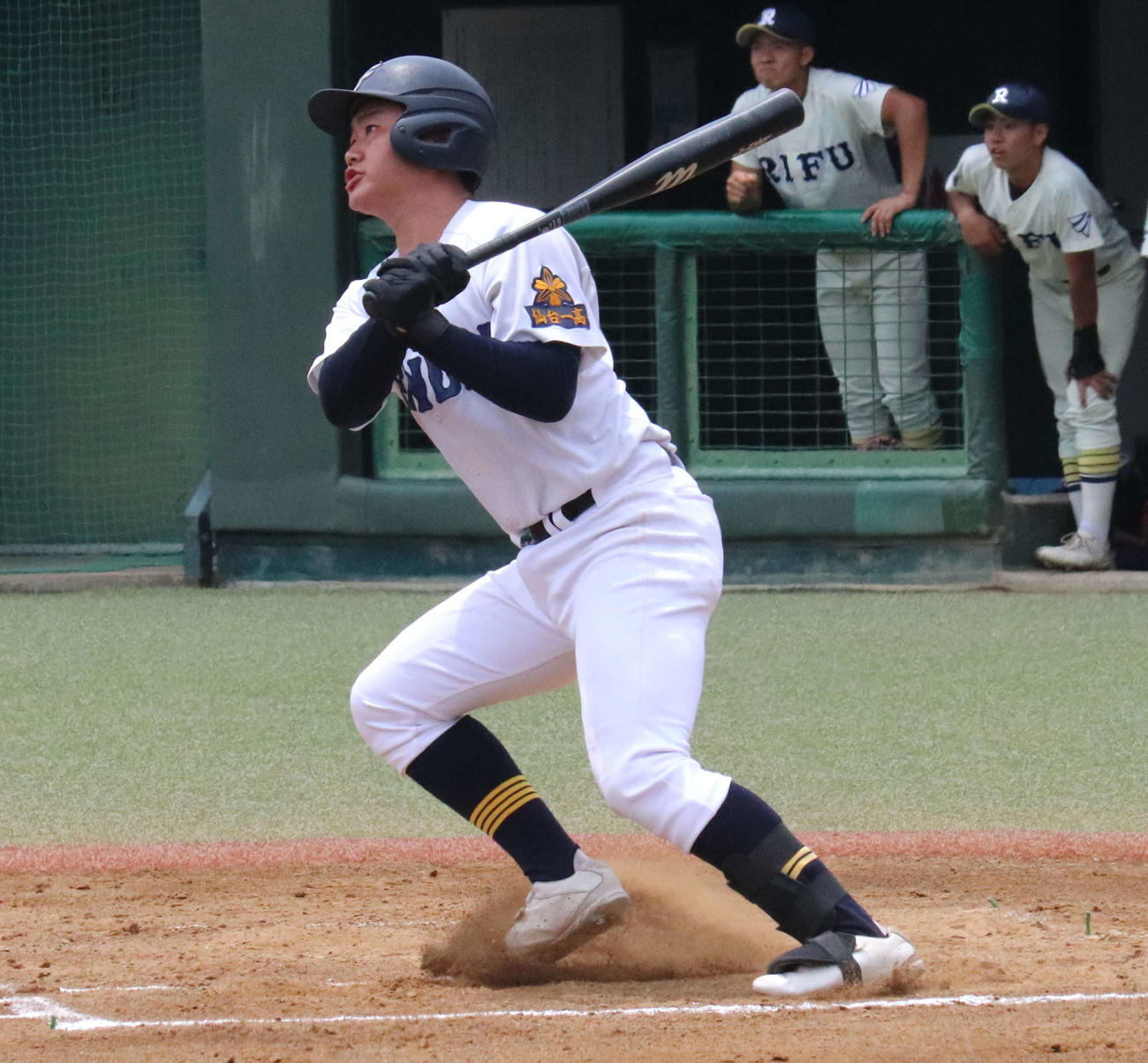 仙台一－利府　1回表仙台一1死三塁、小川が左越えに適時打を放つ（撮影・黒須亮）
