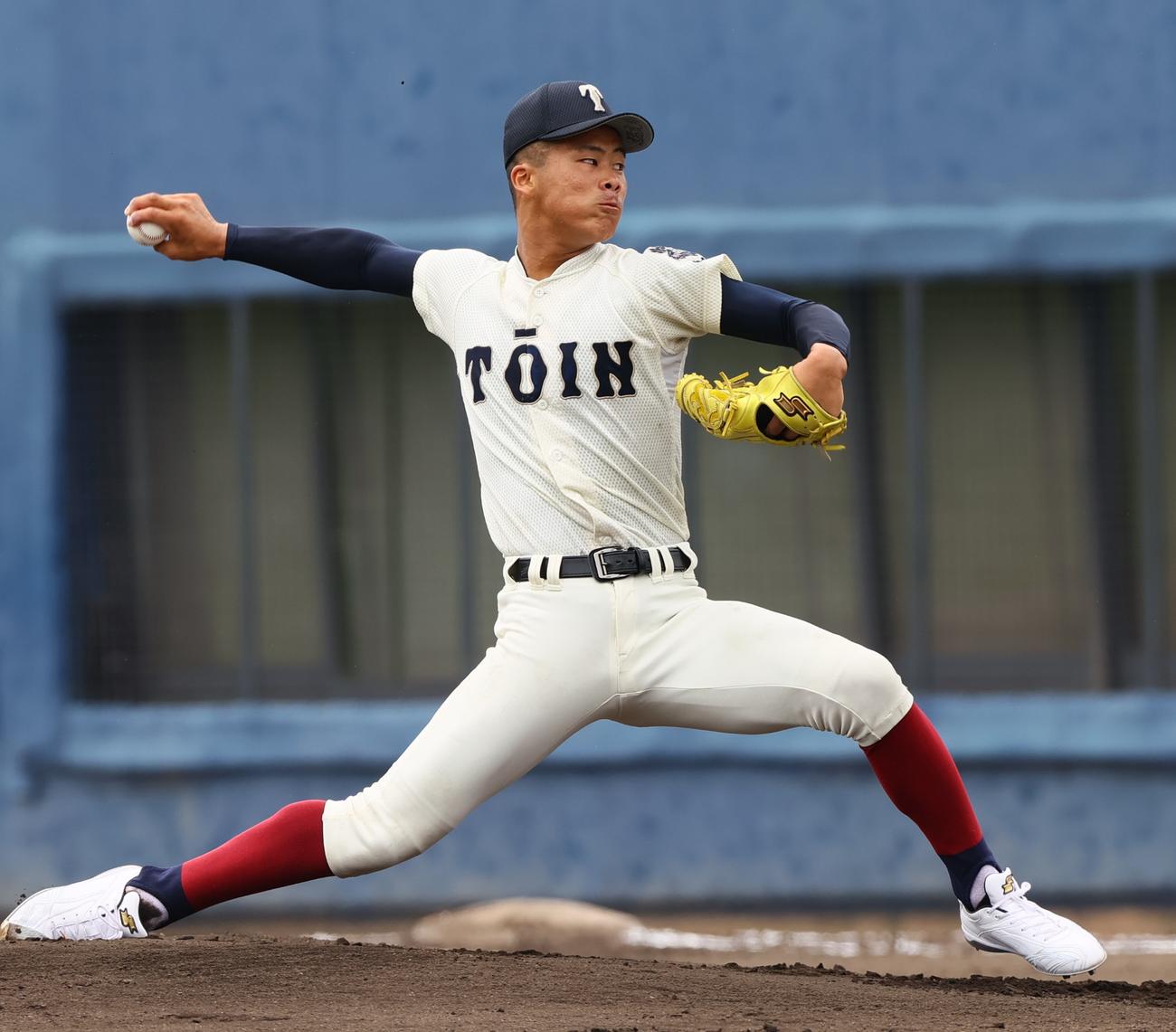 東対大阪桐蔭　先発の大阪桐蔭・中野（撮影・上山淳一）