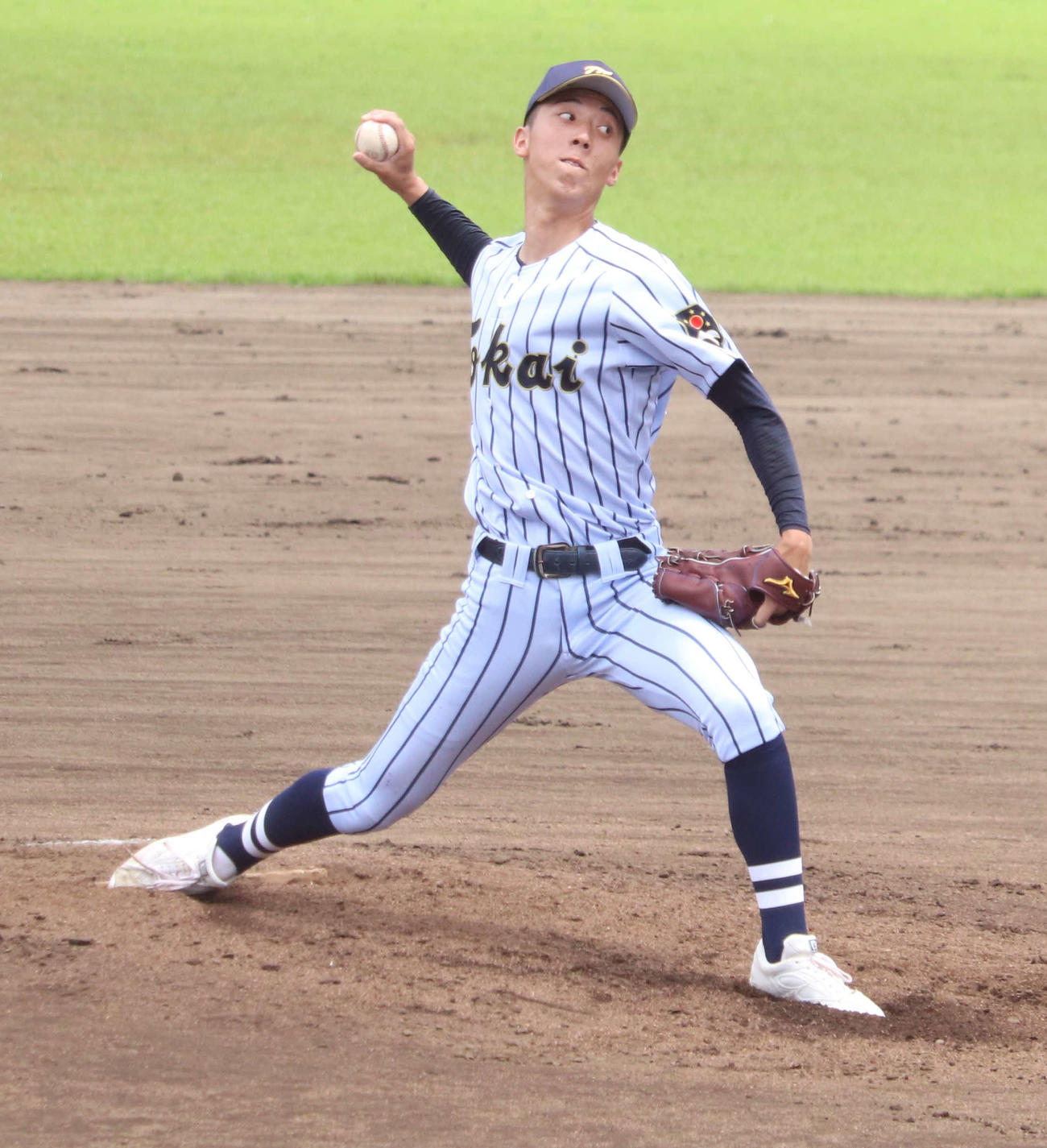 東村山西対東海大菅生　2番手で好救援した東海大菅生・小島（撮影・佐瀬百合子）