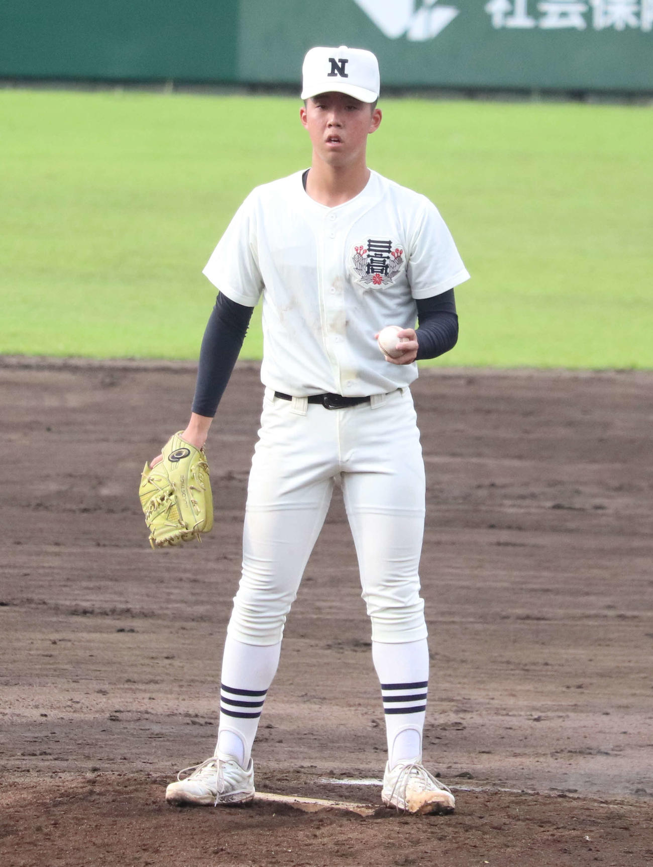 日大三対国士舘　先発し9回完投勝利を挙げた日大三・谷亀（撮影・佐瀬百合子）