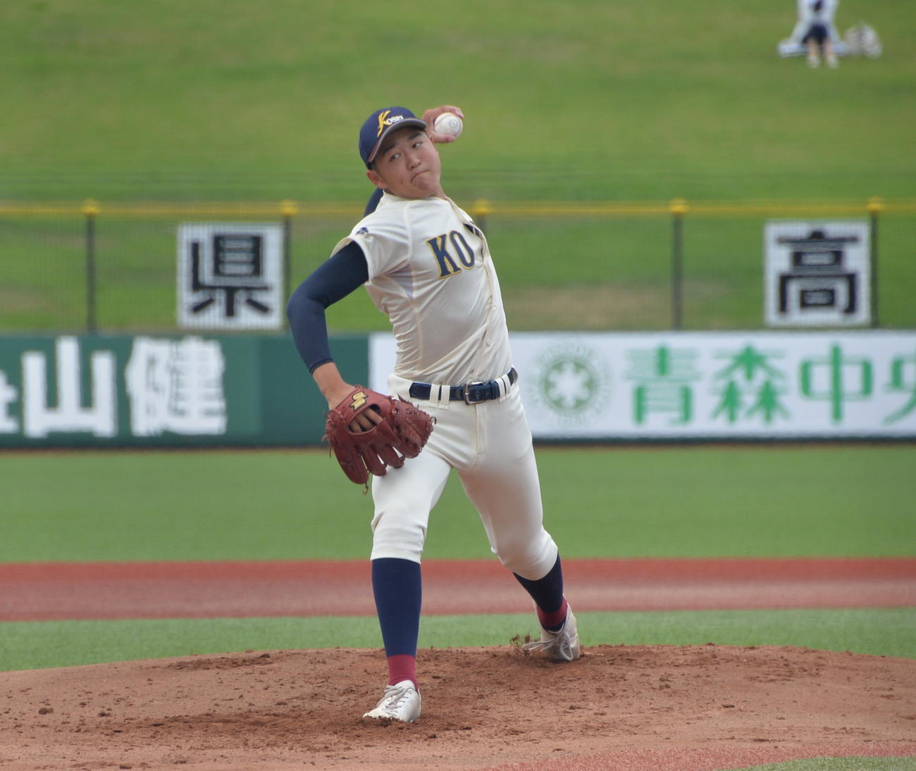 八戸学院光星対青森山田　八戸学院光星の先発は最速147キロ左腕・洗平（撮影・濱本神威）