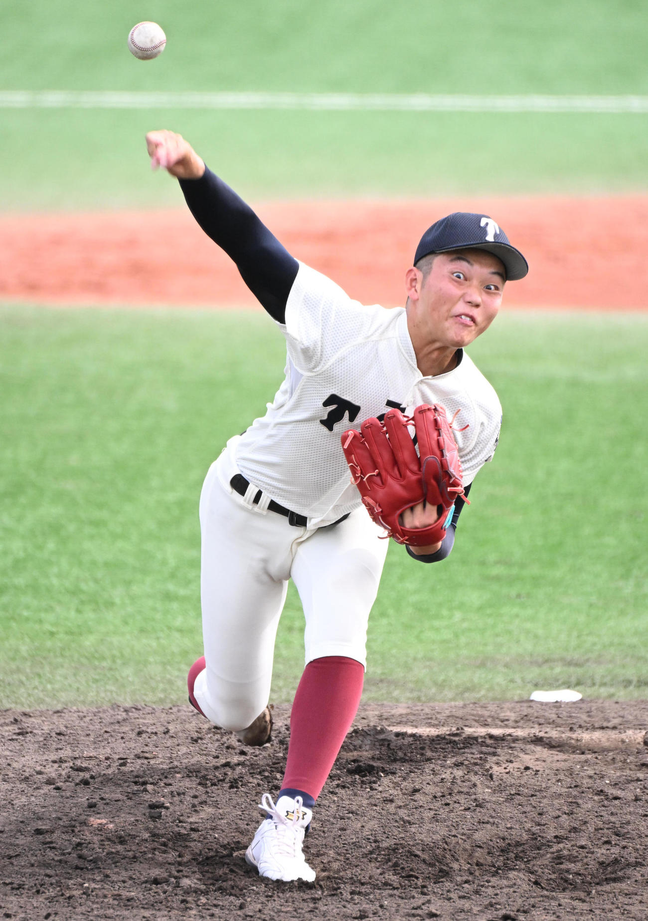 大阪桐蔭対枚方なぎさ　大阪桐蔭2番手の川上笈一郎（撮影・石井愛子）