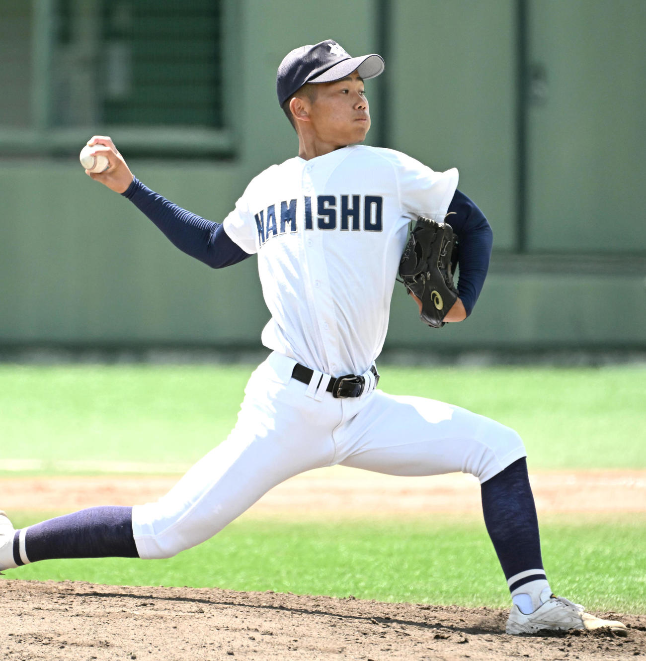 三国丘対大体大浪商　大体大浪商2番手の郷上陽太（撮影・石井愛子）