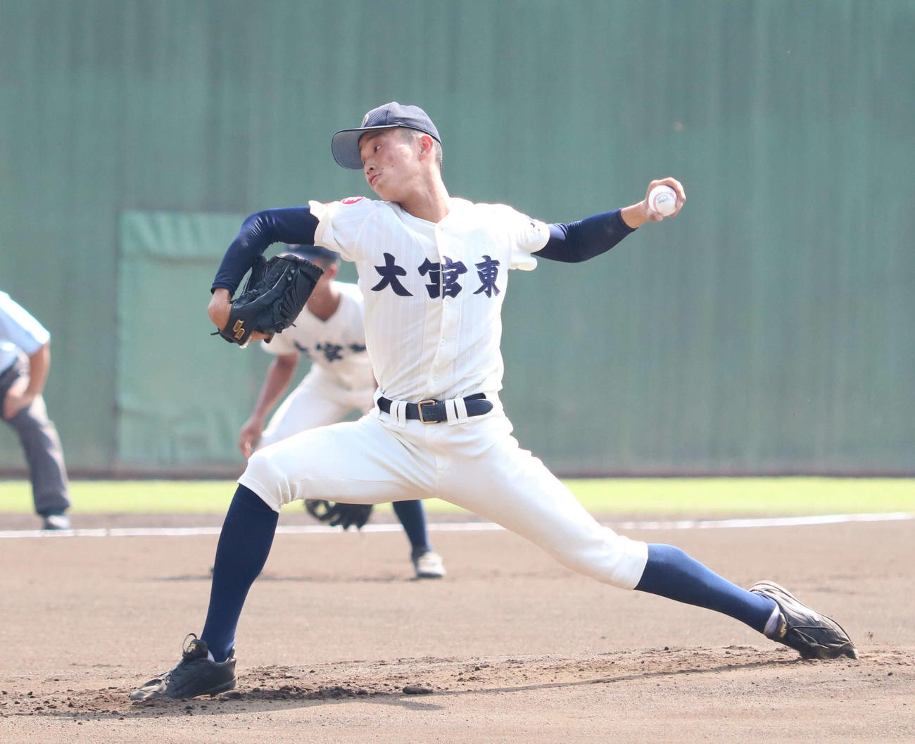 山村学園対大宮東　先発した大宮東・冨士（撮影・野見山拓樹）