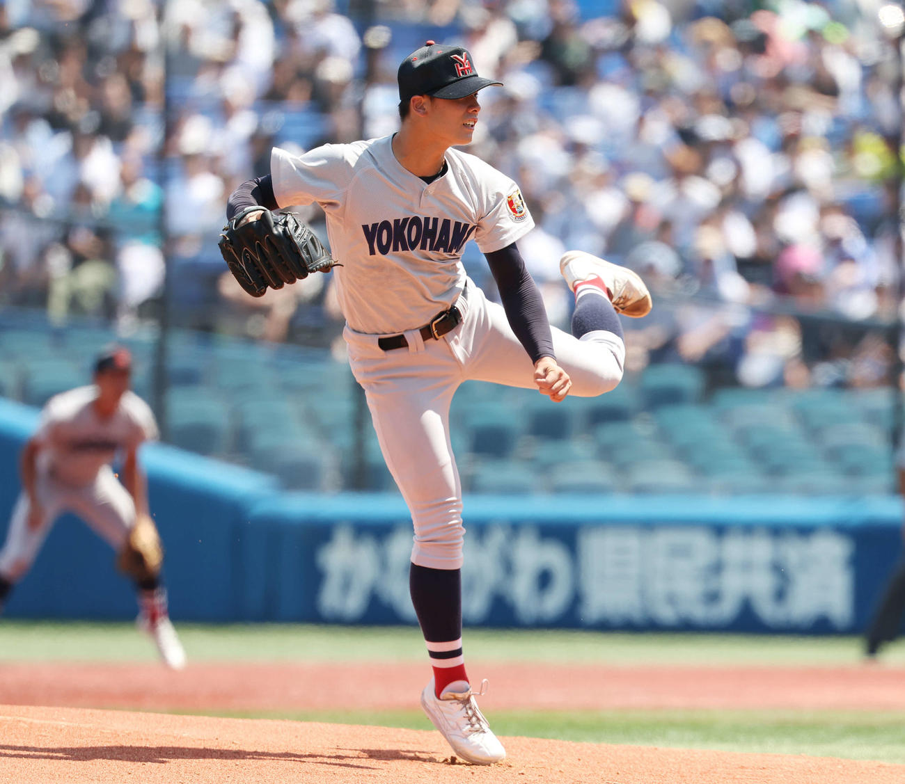 武相対横浜　横浜先発の奥村頼（撮影・宮地輝）