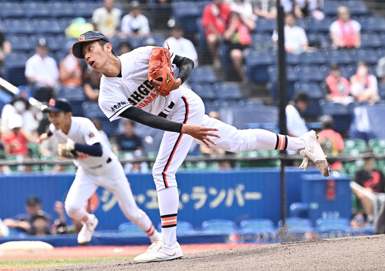 東京学館対木更津総合　木更津総合先発の石沢（撮影・滝沢徹郎）