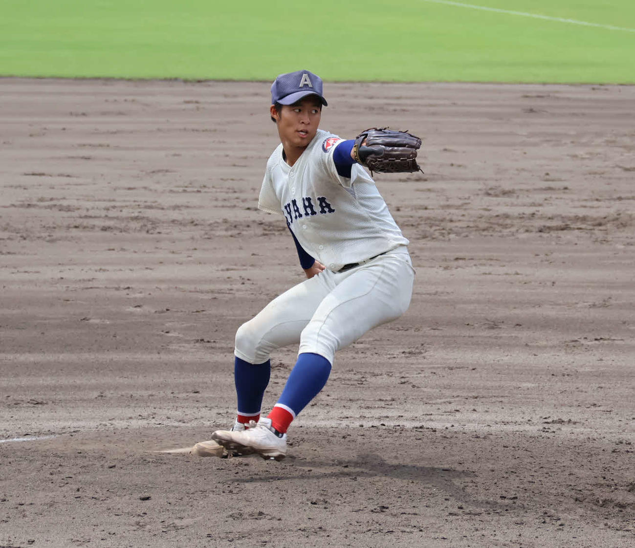 綾羽先発の武村（撮影・斉藤龍平）
