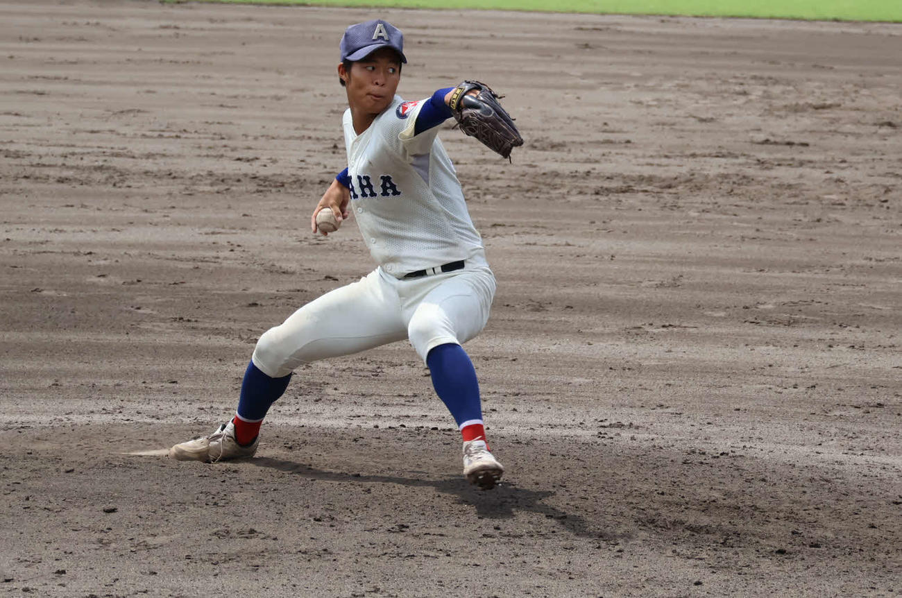 綾羽先発の武村（撮影・斉藤龍平）