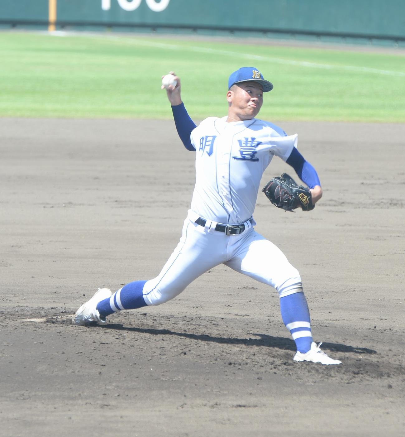 明豊対大分舞鶴　先発した明豊・野田（撮影・佐藤究）