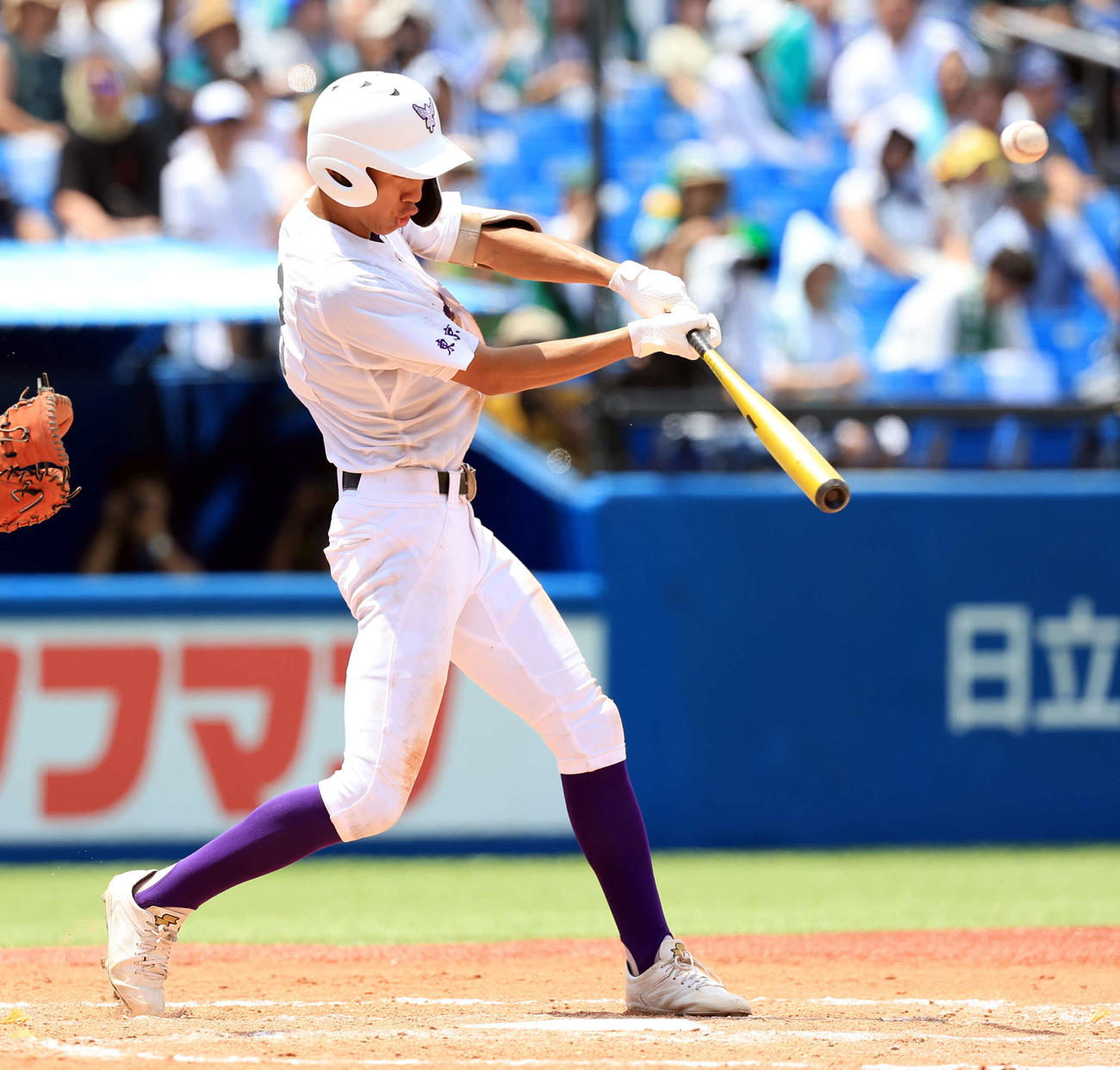 関東第一対二松学舎大付　5回表関東第一2死一、二塁、越後は2点適時三塁打を放つ（撮影・浅見桂子）