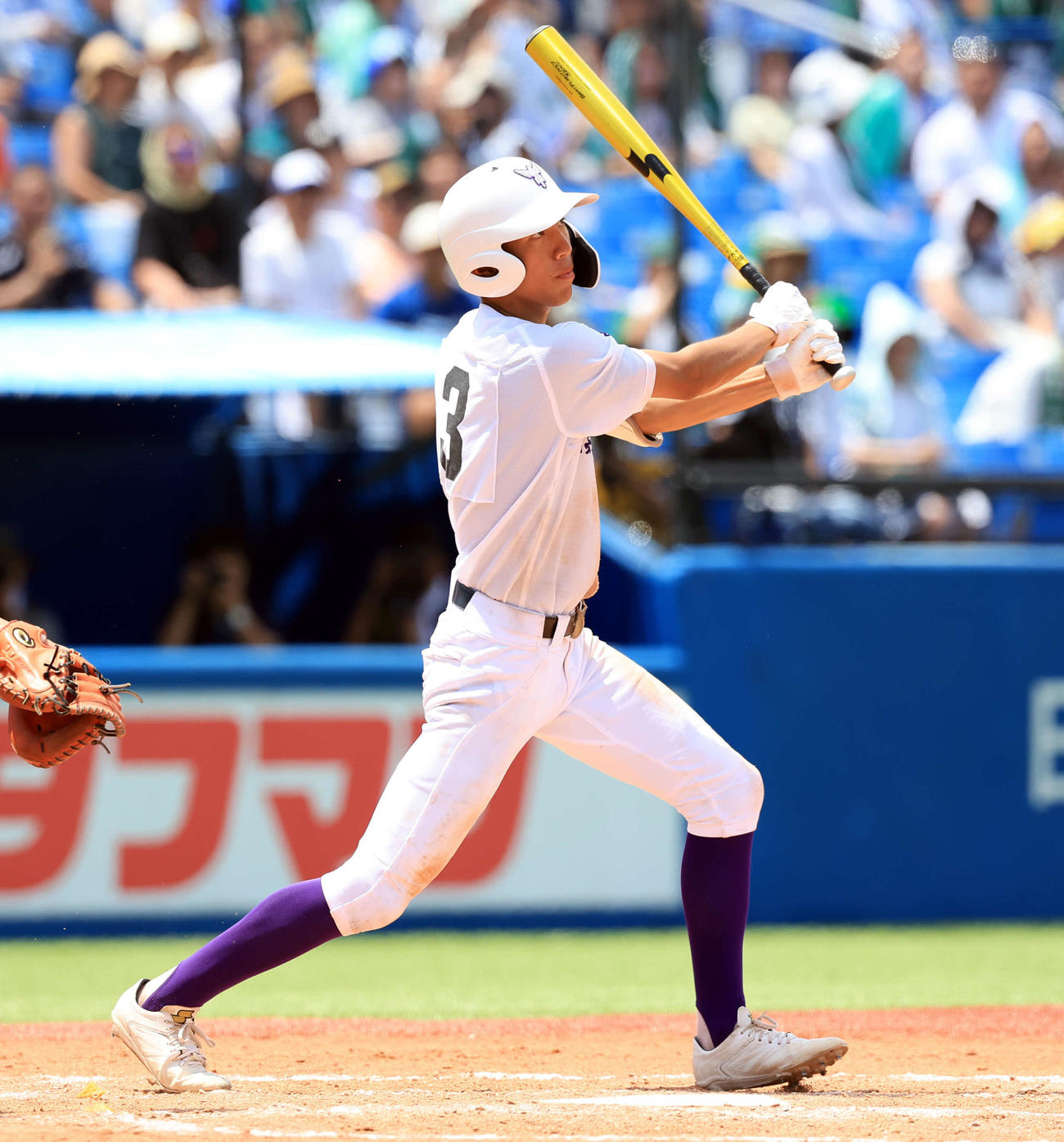 関東第一対二松学舎大付　5回表関東第一2死一、二塁、越後は2点適時三塁打を放つ（撮影・浅見桂子）