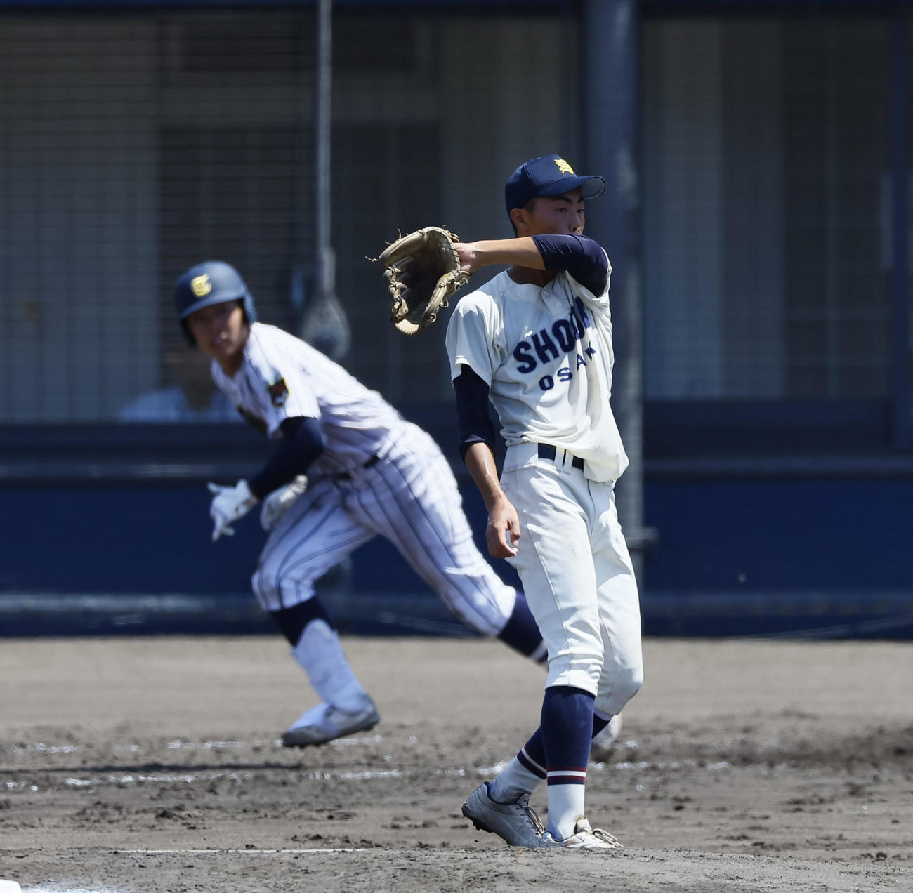 大商大対東海大大阪仰星　3回裏阪神東海大大阪仰星2死二塁、浅岡は藤田に左越え適時二塁打を許す（撮影・藤尾明華）
