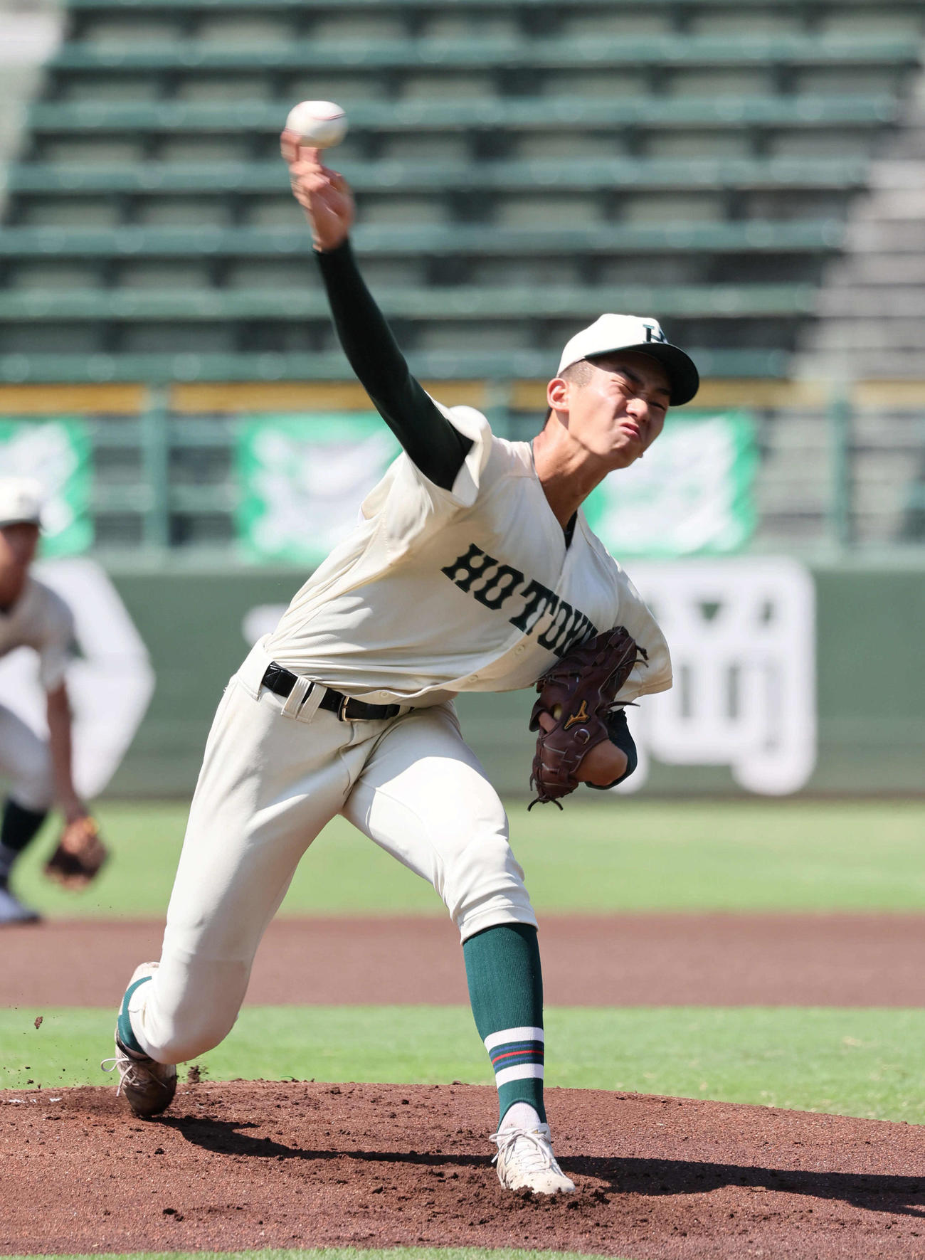 明石商対報徳学園　報徳学園先発の今朝丸裕喜（撮影・宮崎幸一）