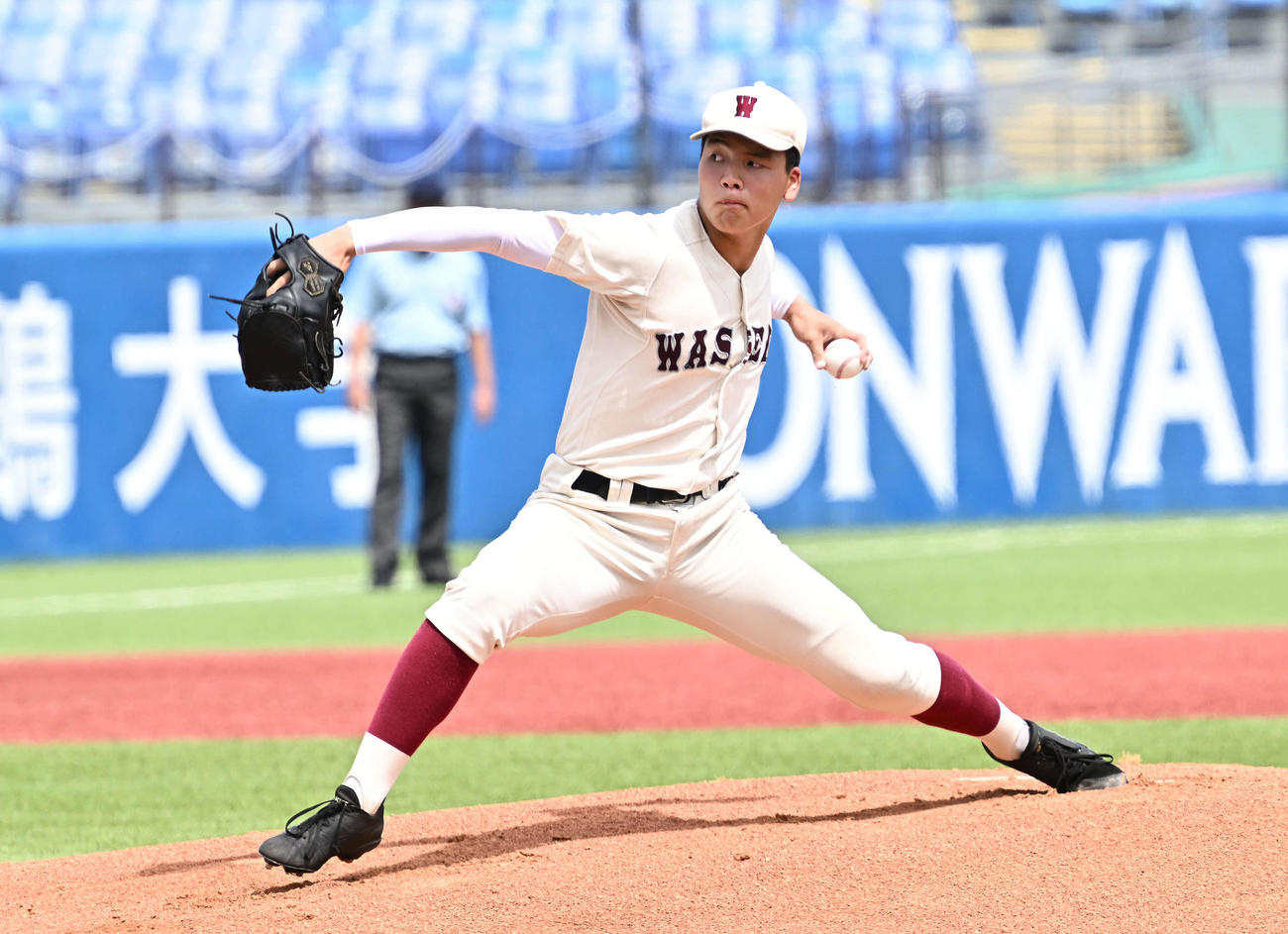 日大三対早実　早実先発の中村（撮影・滝沢徹郎）