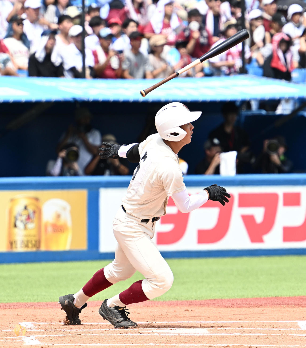 日大三対早実　1回裏早実無死一塁、宇野は右中間へ先制適時二塁打を放つ（撮影・滝沢徹郎）