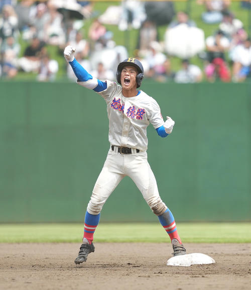 花咲徳栄が5年ぶり夏の甲子園 終盤に4点差追いつかれるもタイ