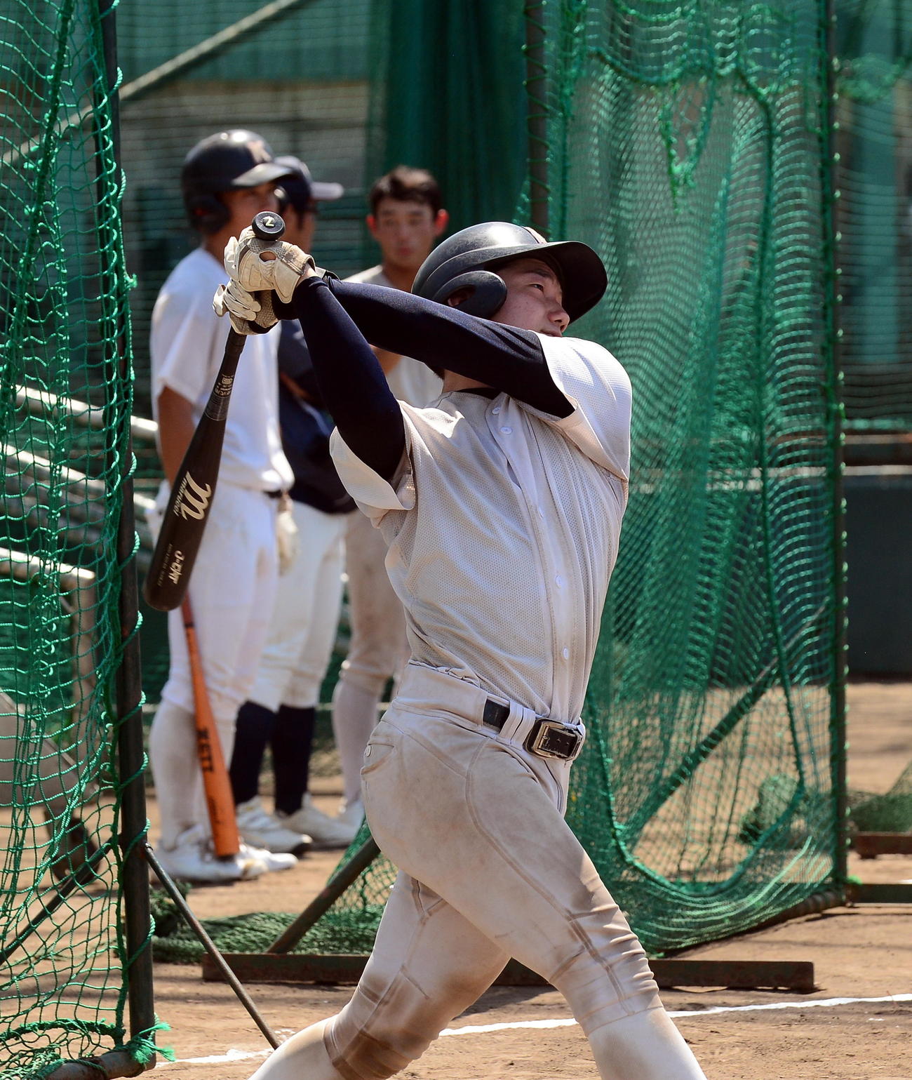 決勝に向け、打撃練習で汗を流す掛川西・堀口