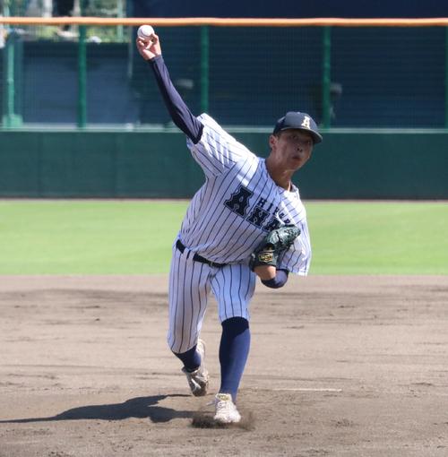 阿南光先発の吉岡暖投手（3年）（撮影・林亮佑）