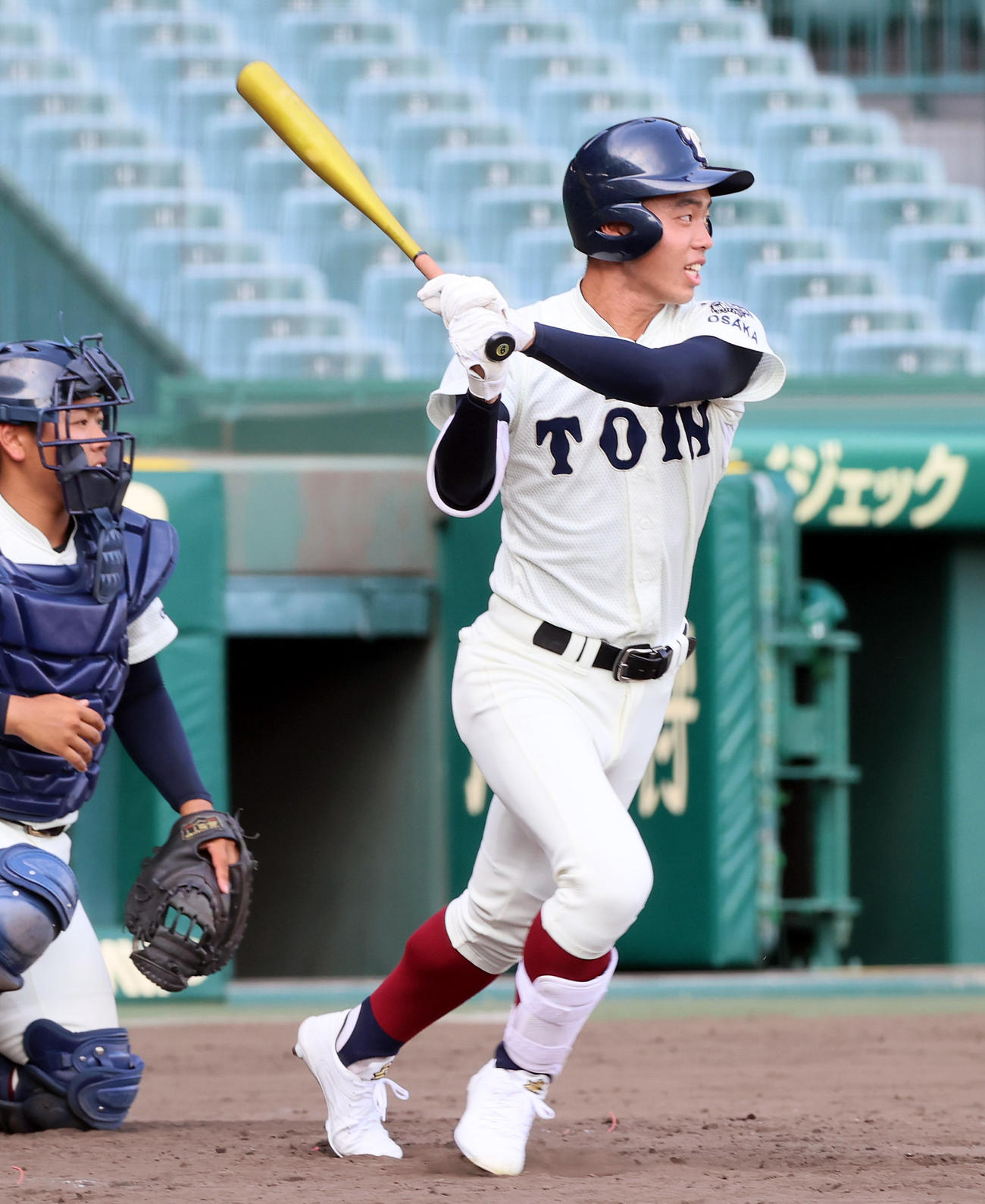 甲子園練習で打撃する大阪桐蔭・境（撮影・上山淳一）