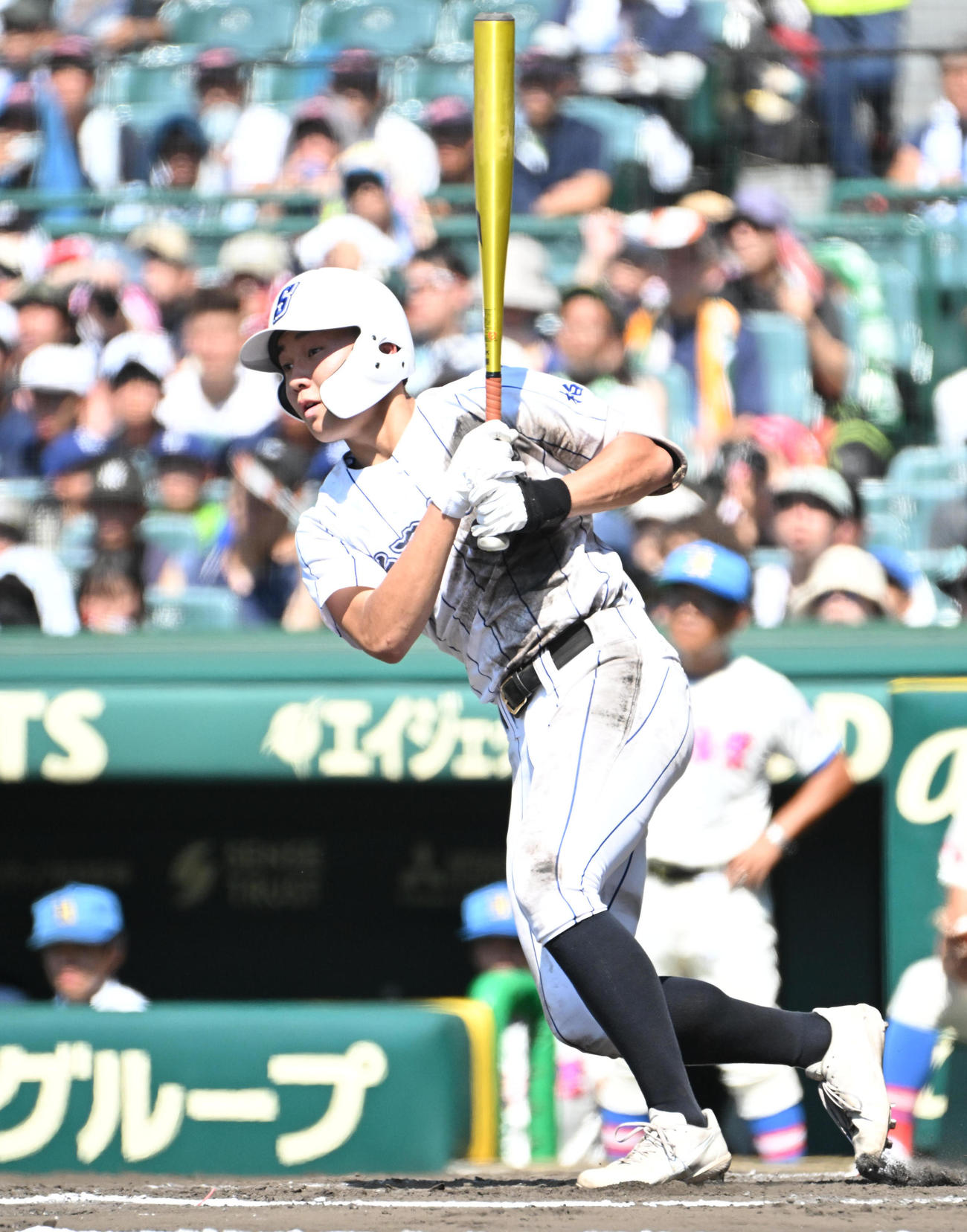 新潟産大付対花咲徳栄　7回表新潟産大付2死三塁、多田大樹は勝ち越しの左適時打を放つ（撮影・石井愛子）