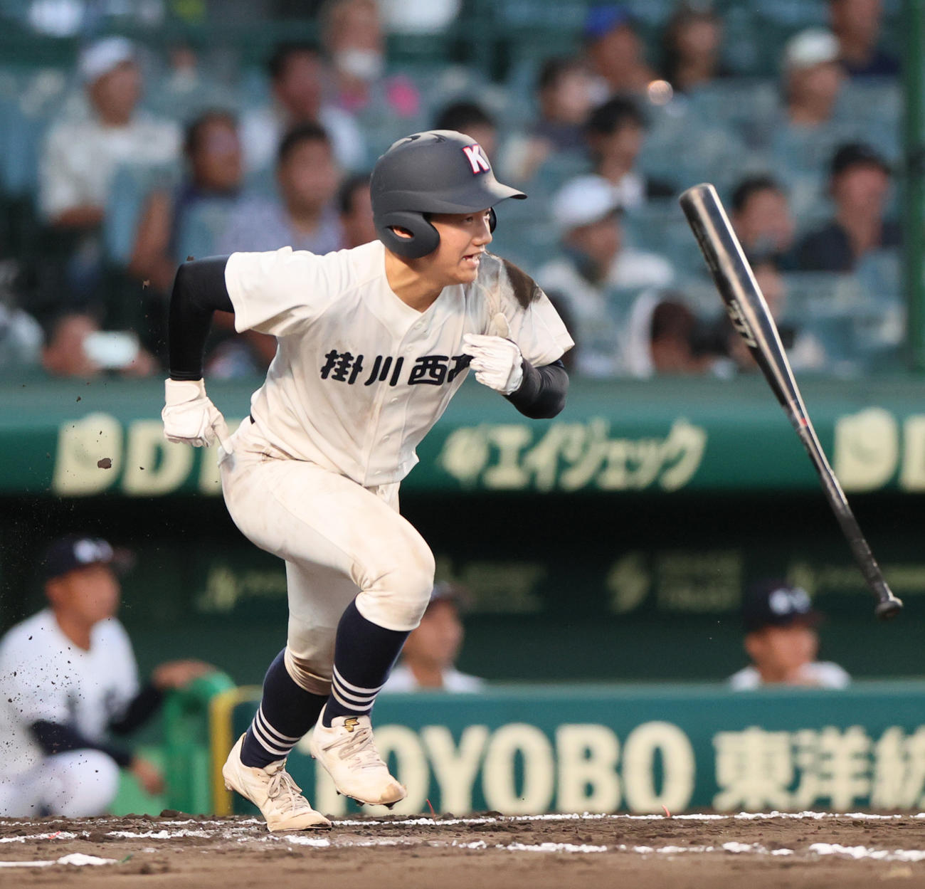 掛川西対日本航空　7回表掛川西2死二塁、堀口は中前適時打を放つ（撮影・上山淳一）