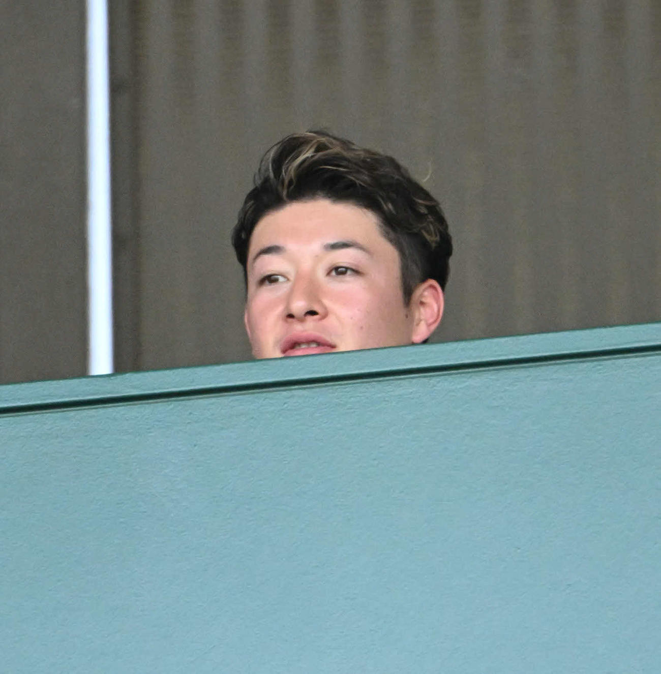 観戦に訪れたオリックス吉田輝星（撮影・石井愛子）