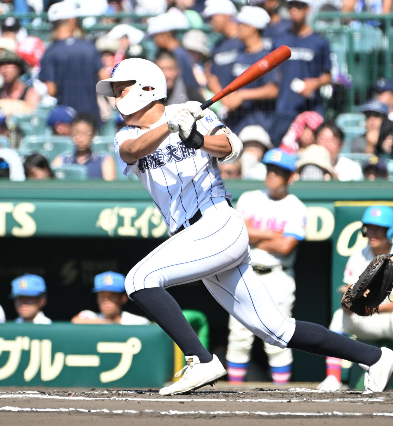 新潟産大付対花咲徳栄　6回表新潟産大付2死二塁、千野虹輝は同点の中適時打を放つ（撮影・石井愛子）