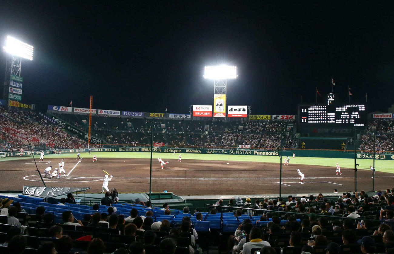 7日、ナイトゲームで行われた弁学園対岐阜城北