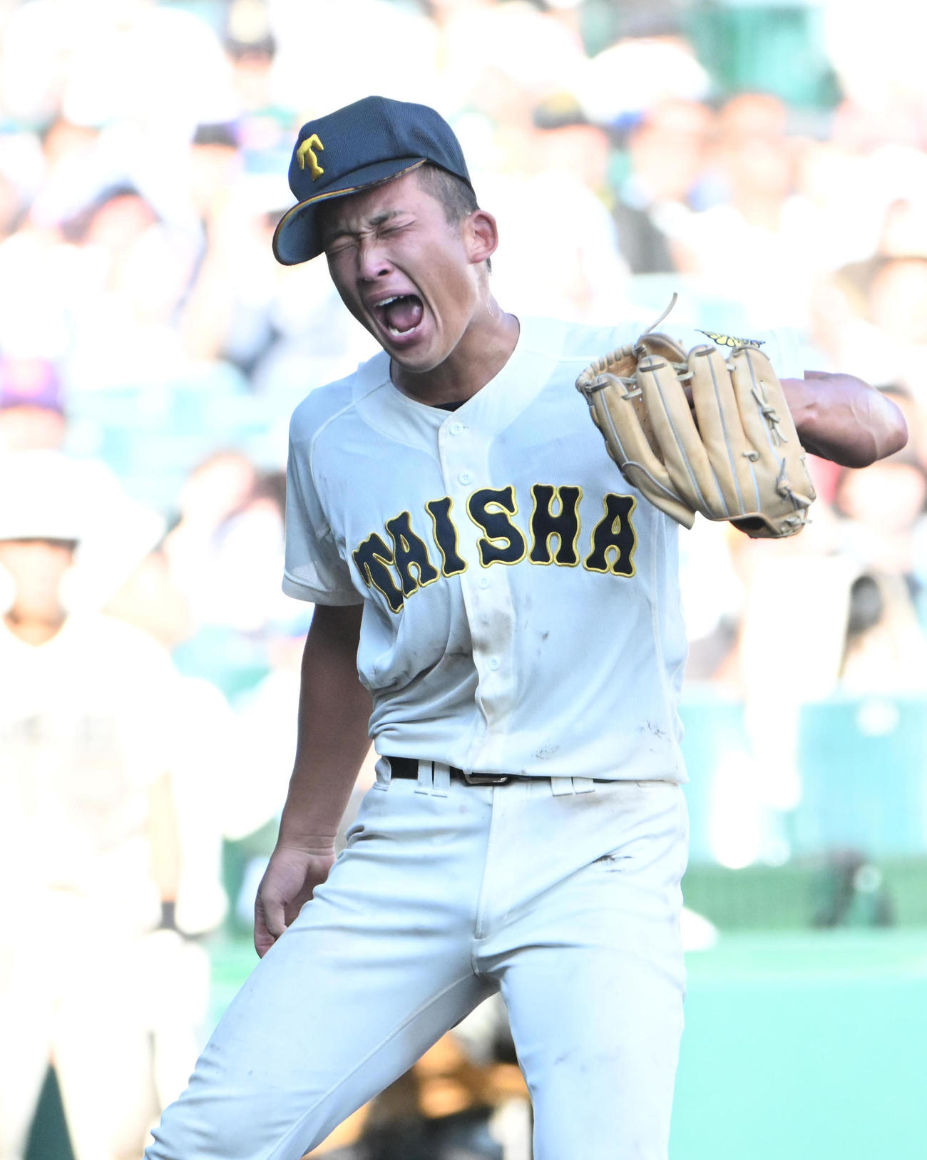 大社対報徳学園　報徳学園に勝利し喜ぶ大社・馬庭優太（撮影・石井愛子）
